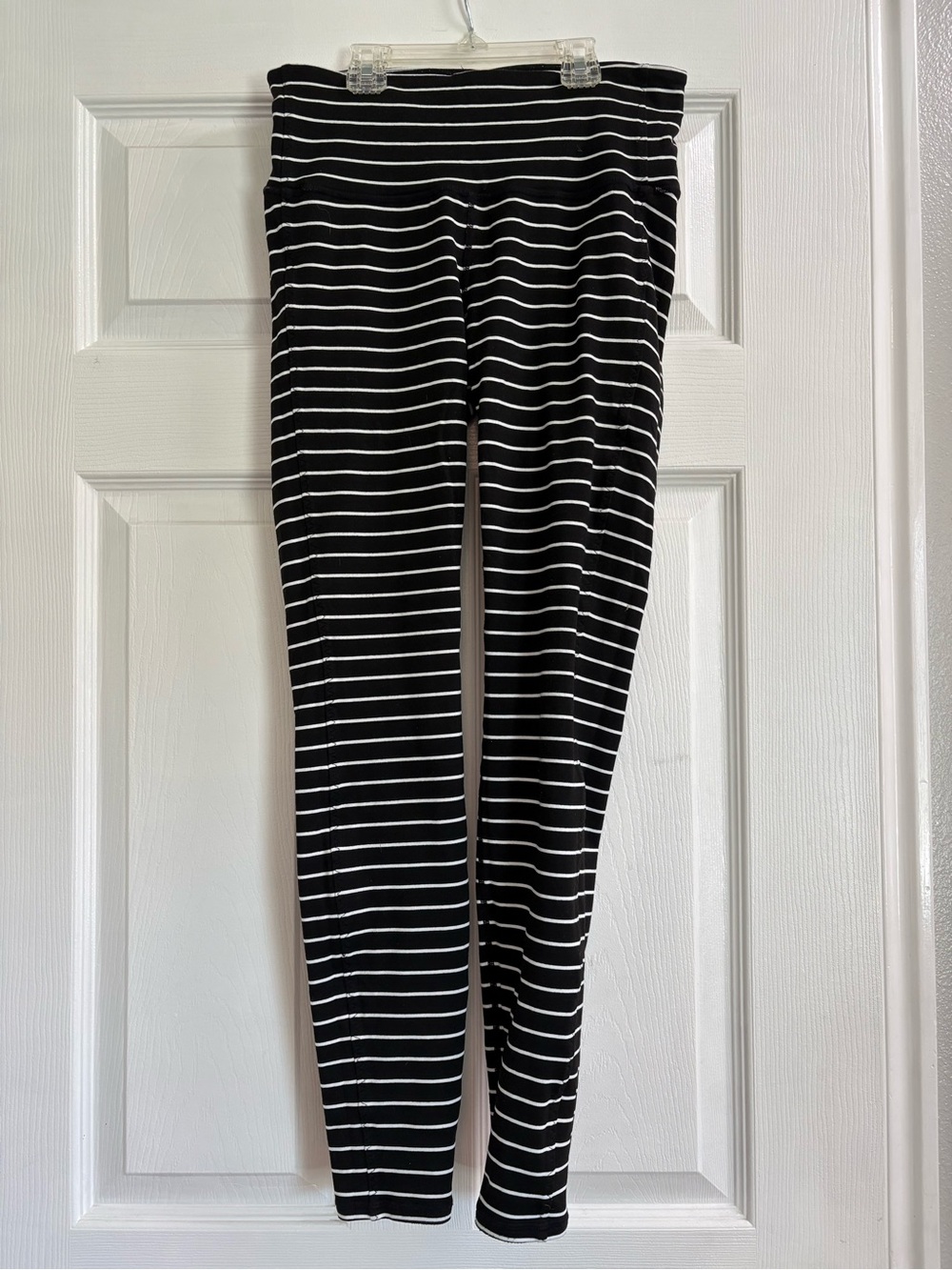 Black and White Striped Athleta Women’s Leggings